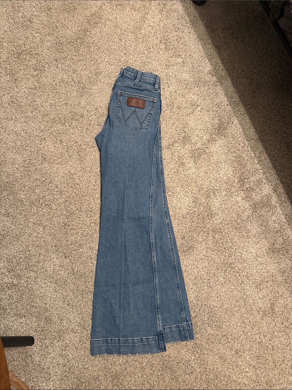 Wrangler High-Rise Flare Jeans - Medium Blue